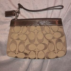 Coach signature C wristlet